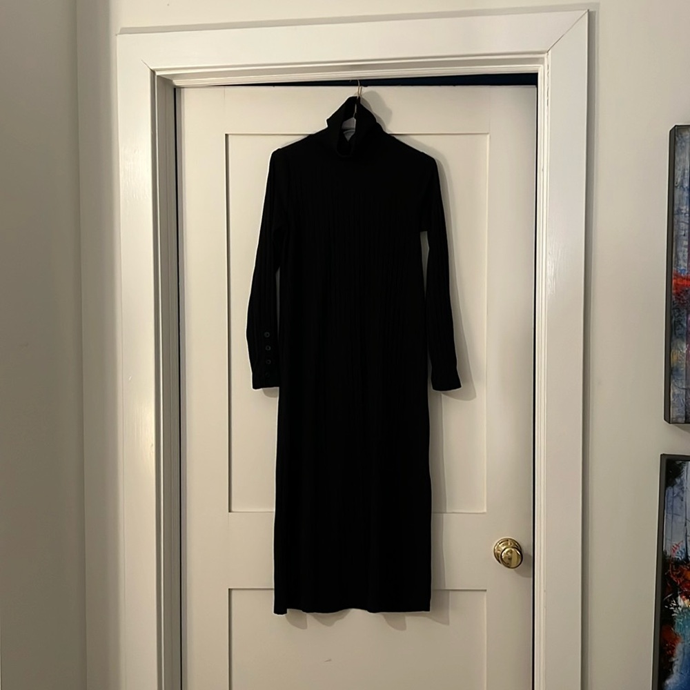 The Nines x Hatch maternity dress - size small